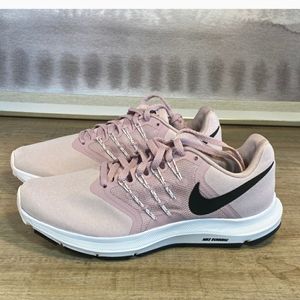 Nike Run Swift pink running sneakers